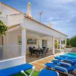 Casa Da Amoreira By Algest *